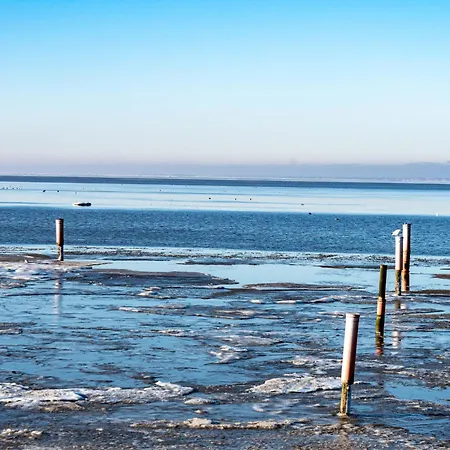 Witthuus-juist By Interhome *